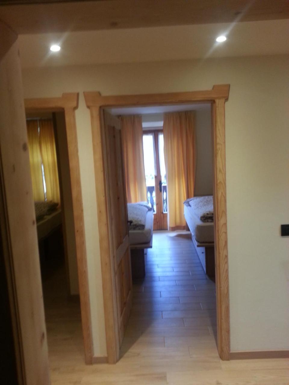 Chalet Del Sole per gruppi Livigno Esterno foto