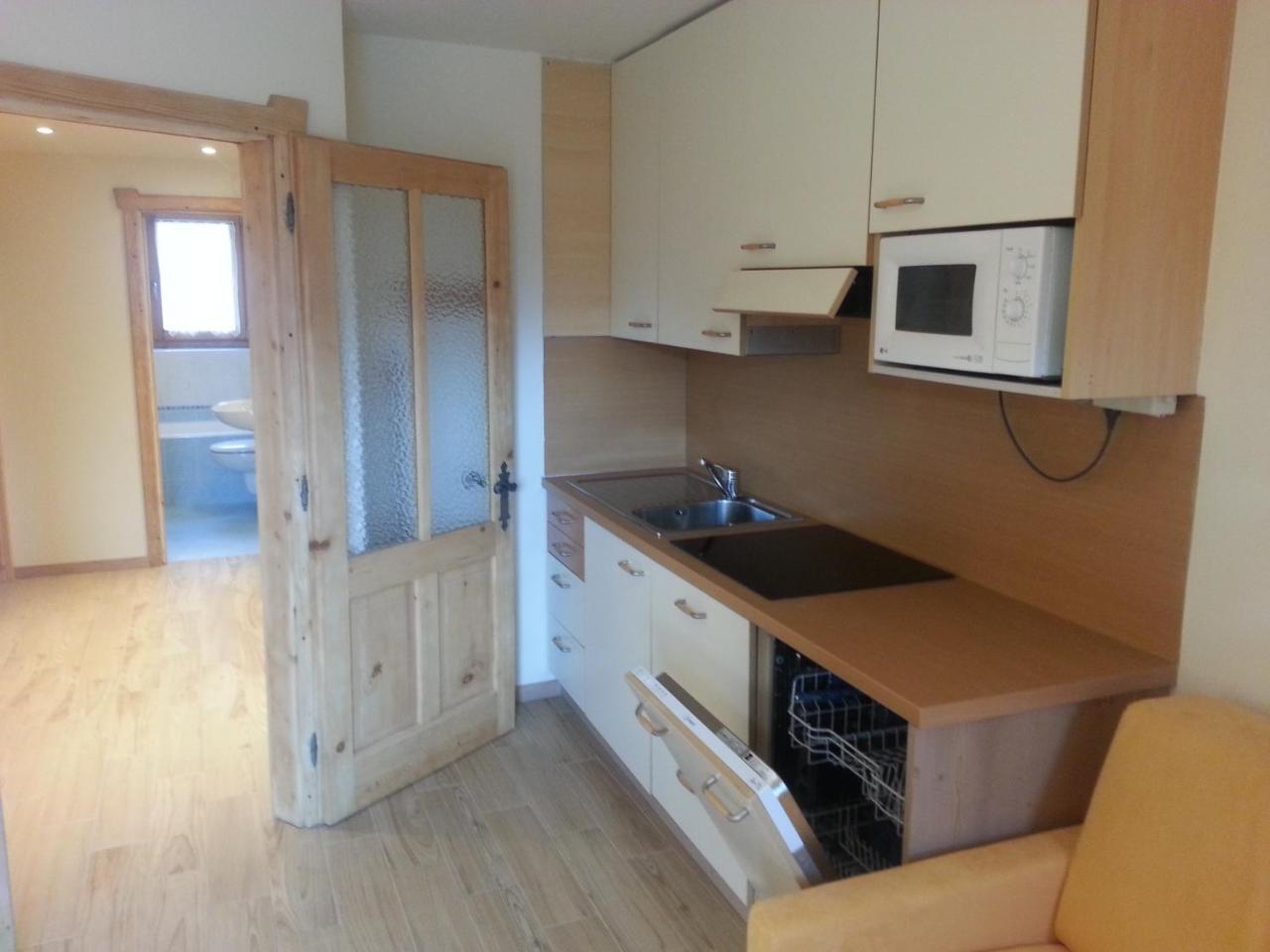 Chalet Del Sole per gruppi Livigno Esterno foto